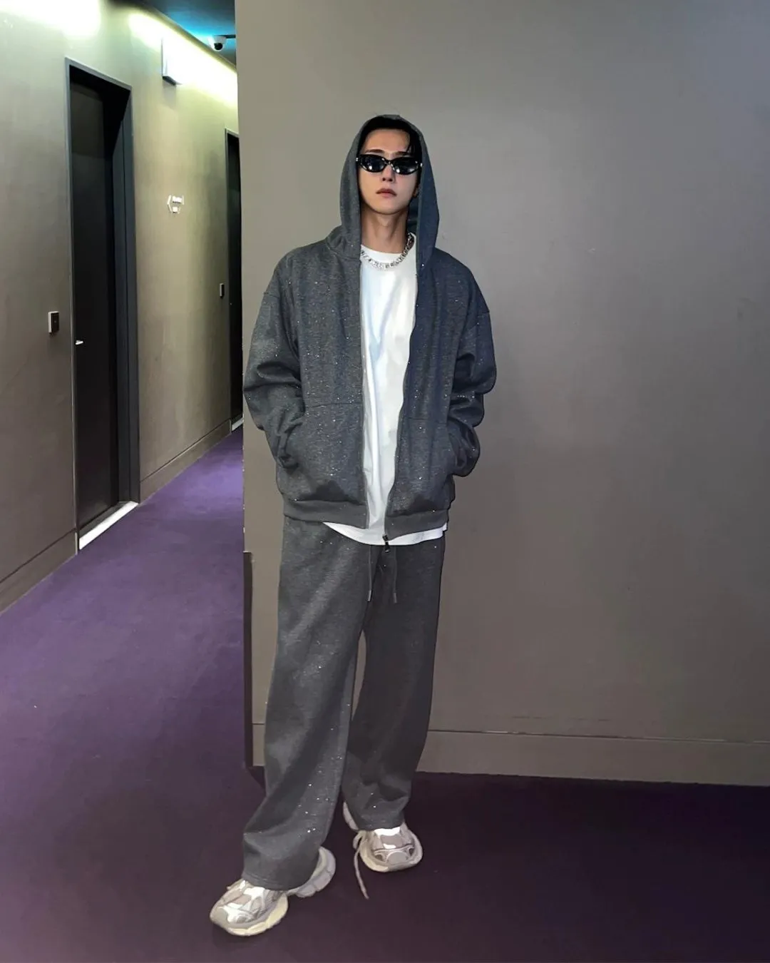 Basic Sweatshirt & Pants Setup CHP0001