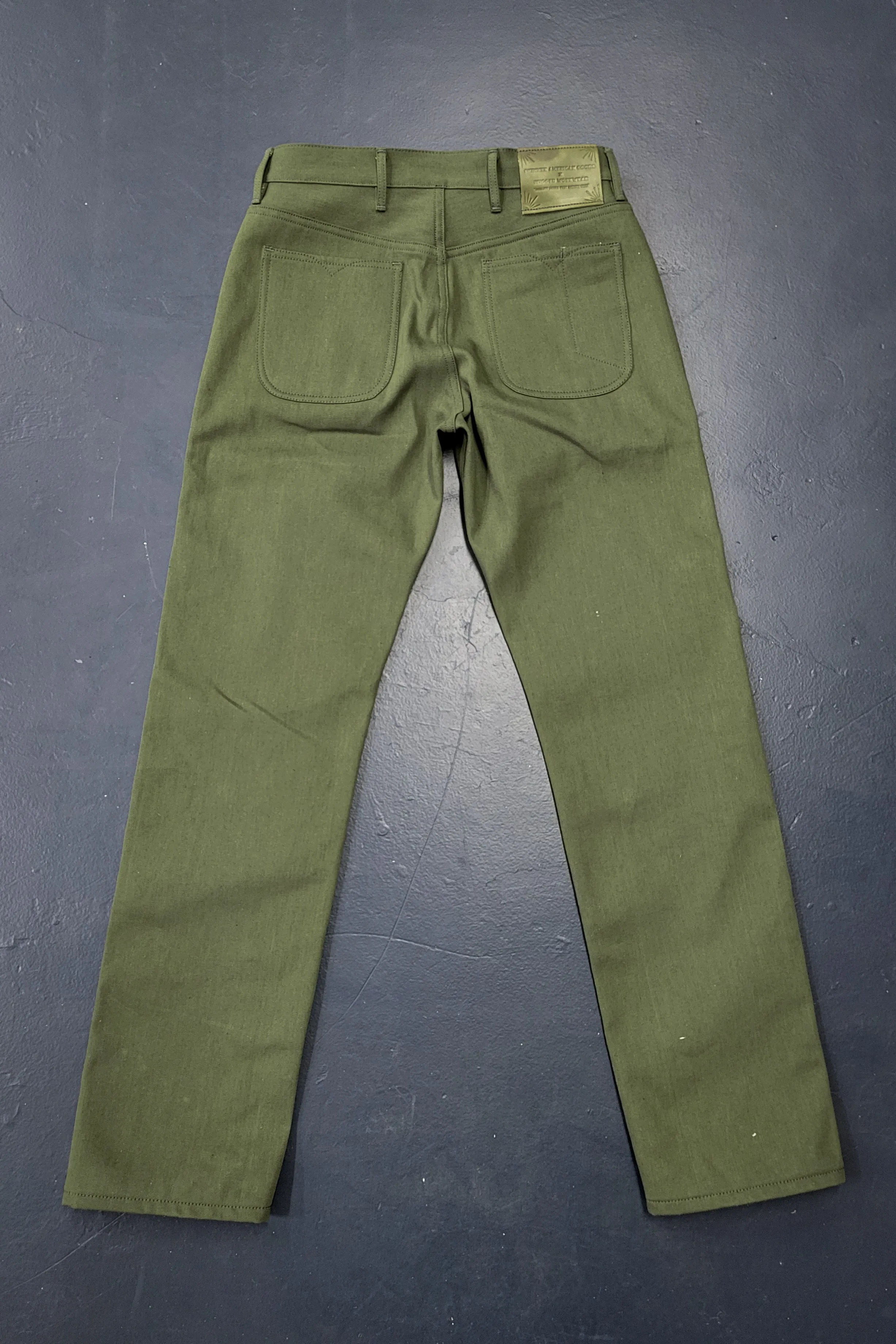 Casual Denim Pants - 13.5oz. Nihon Menpu Olive Selvedge Denim