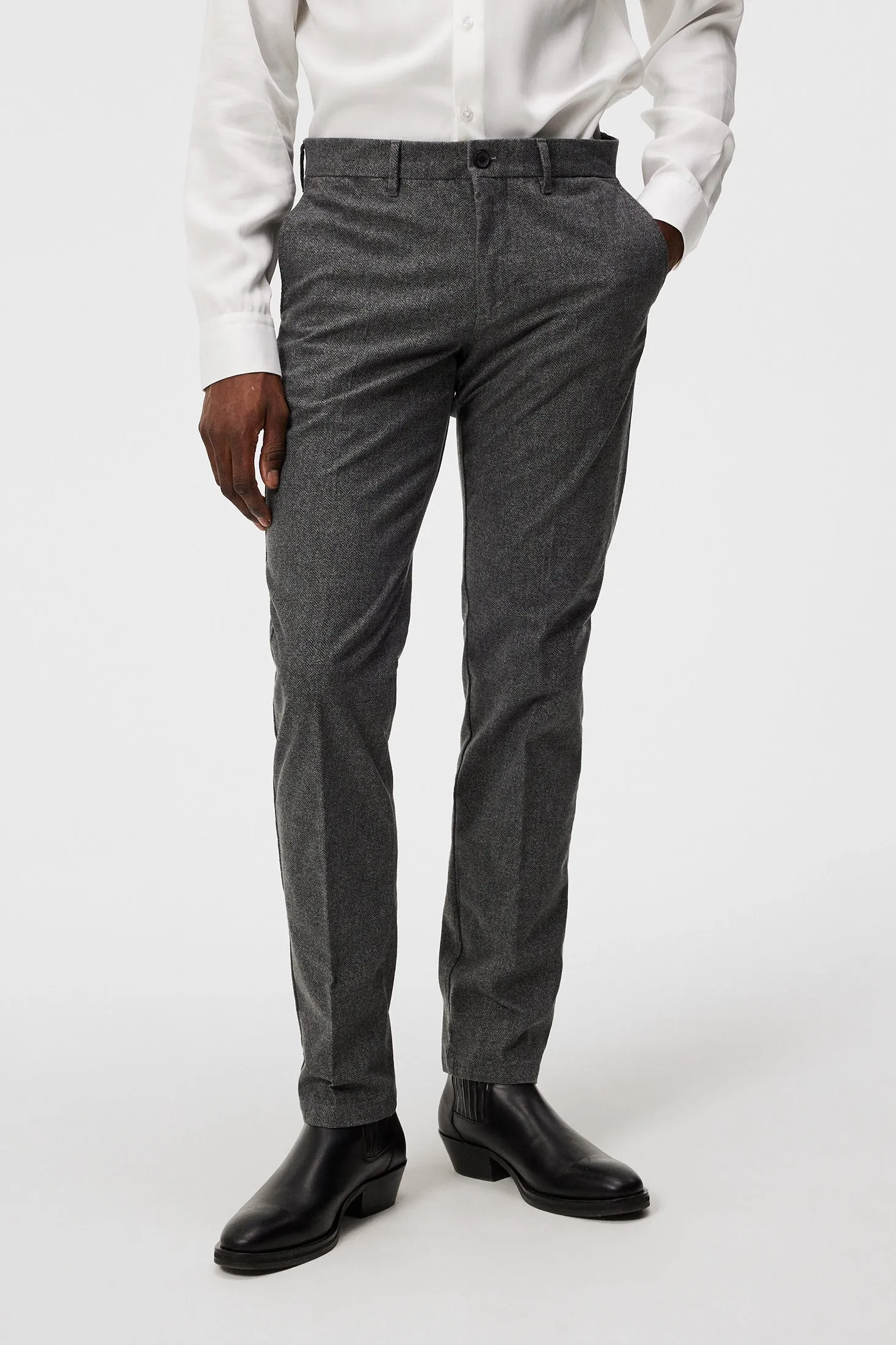 Chaze Herringbone Flex Pants / Dark Grey