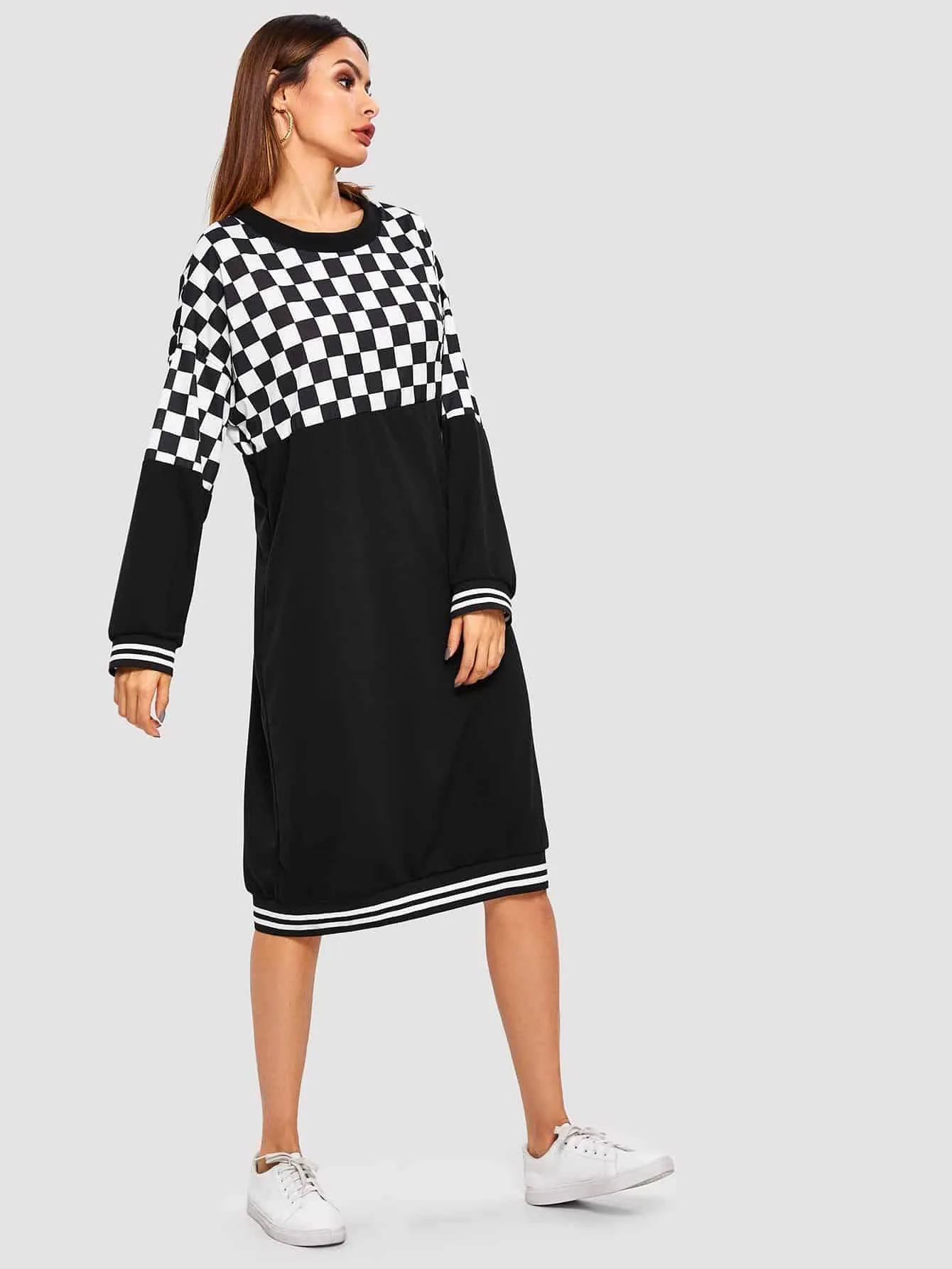 Contrast Checkerboard Drop Shoulder Sweatshirt Dress