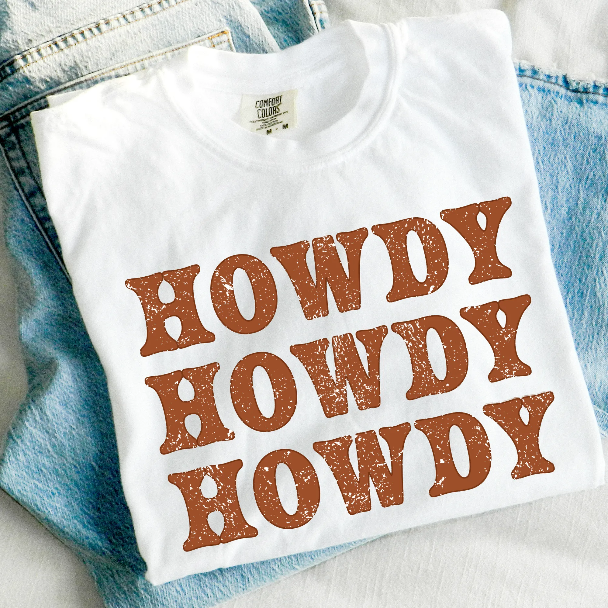 Distressed HOWDY Comfort Colors Shirt