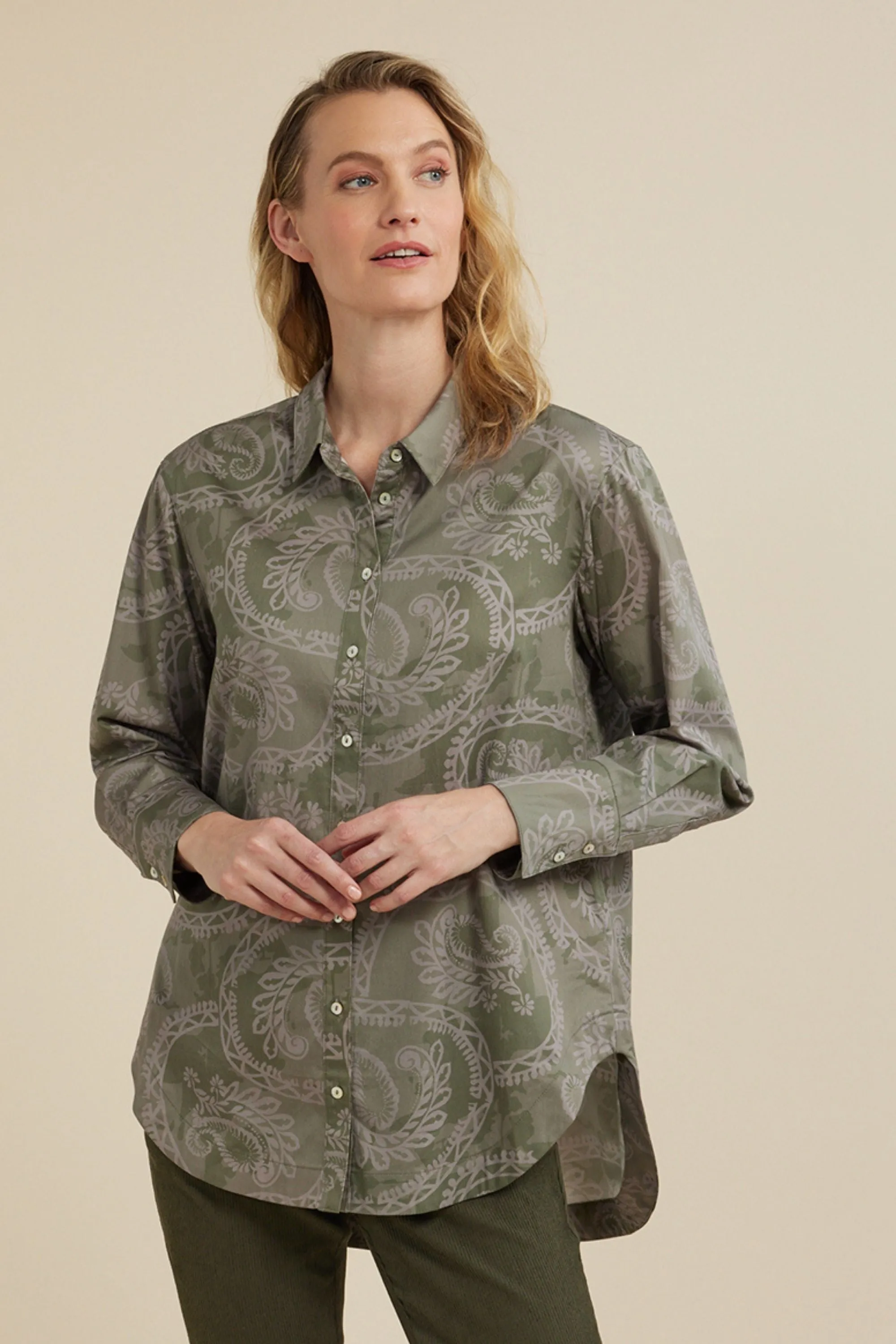 FLOWING PAISLEY PRINT SHIRT - YT24W4138