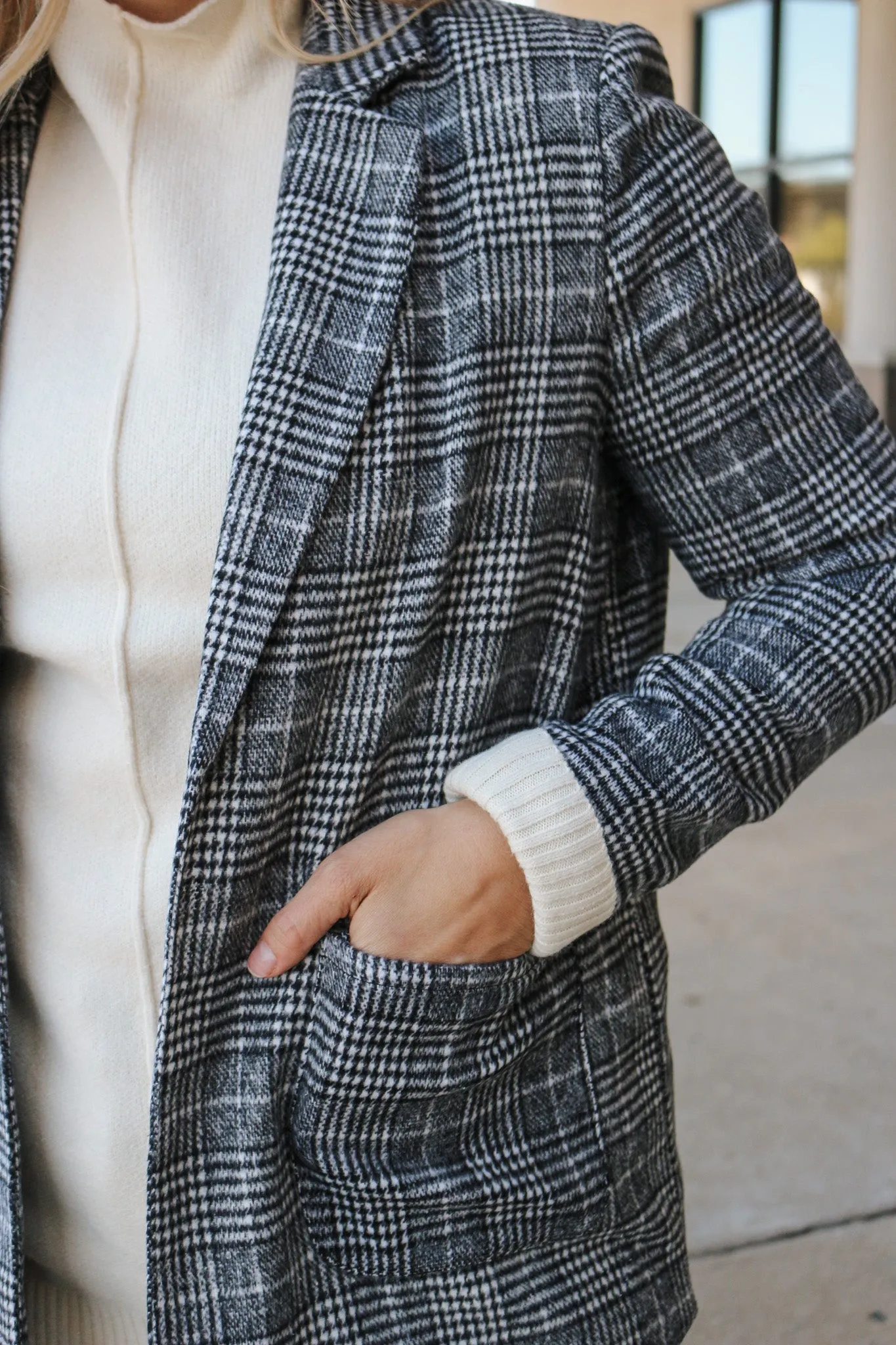 Giving Orders Plaid Bynes Blazer -2 Colors