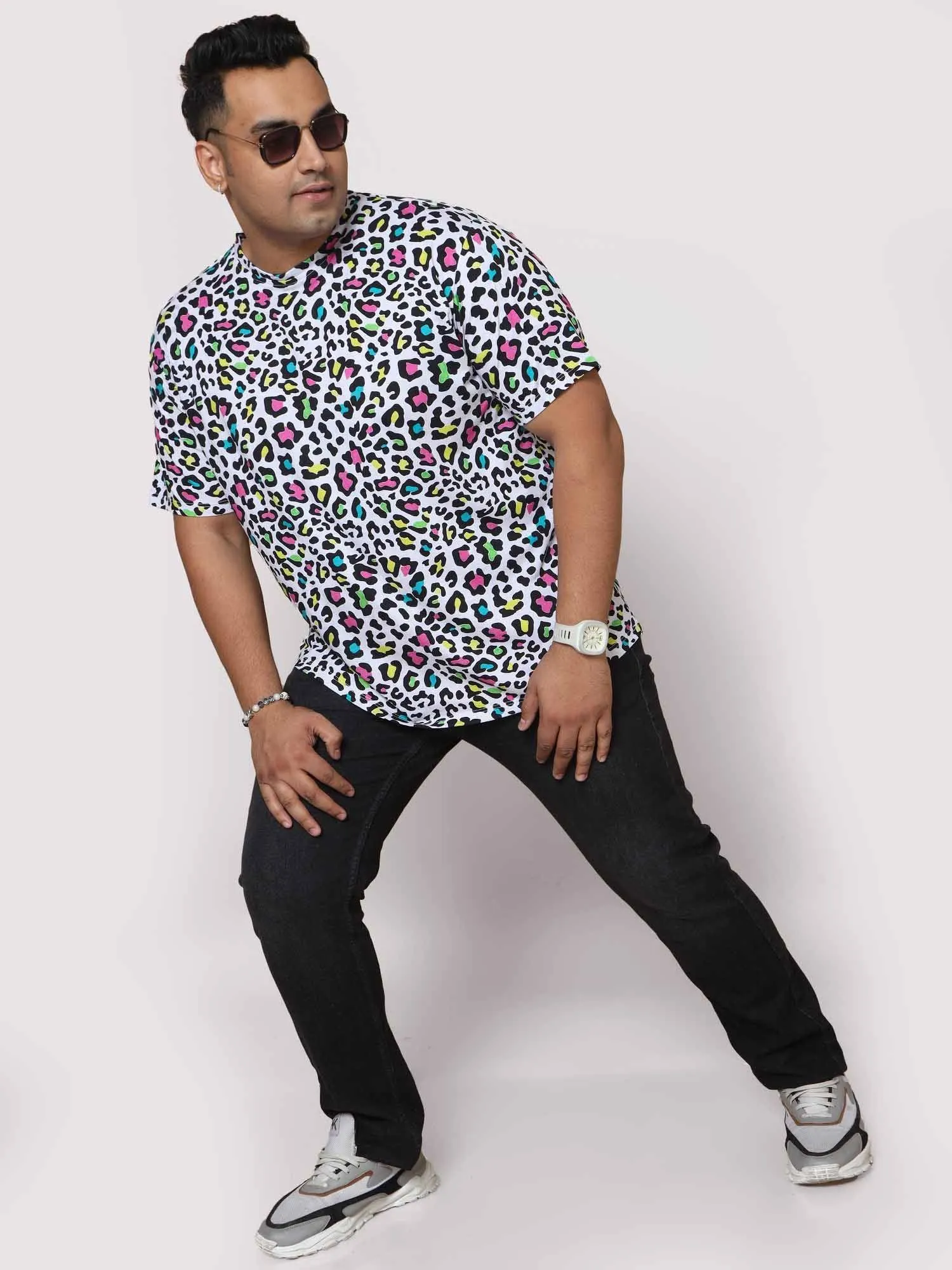 Men Plus Size Leopard Skin Pattern Digital Printed Round Neck T-Shirt