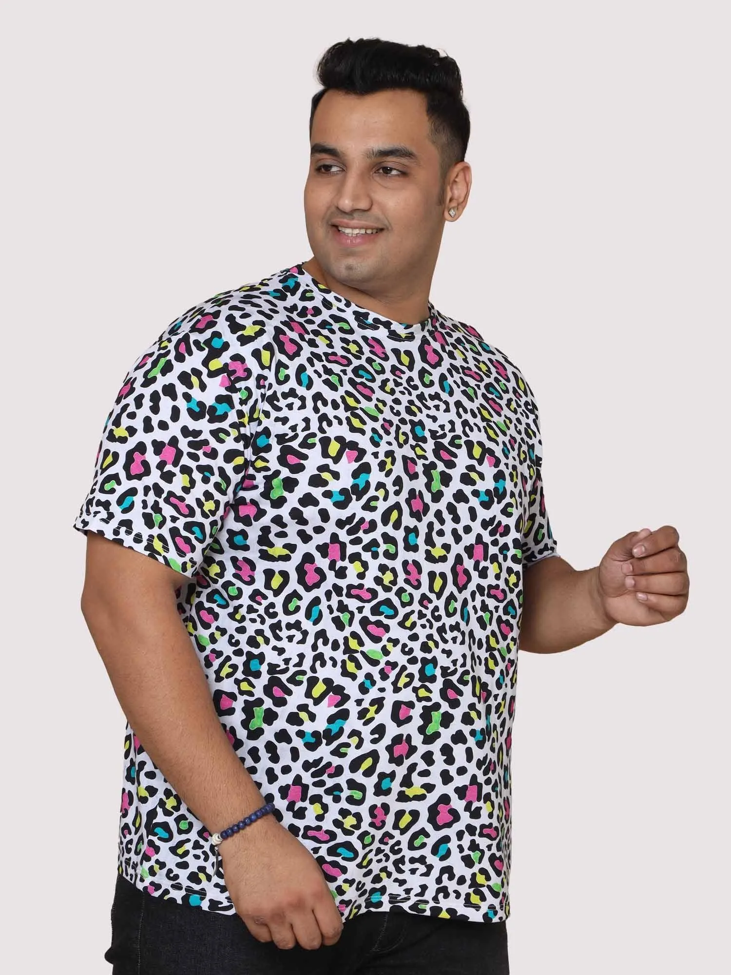 Men Plus Size Leopard Skin Pattern Digital Printed Round Neck T-Shirt