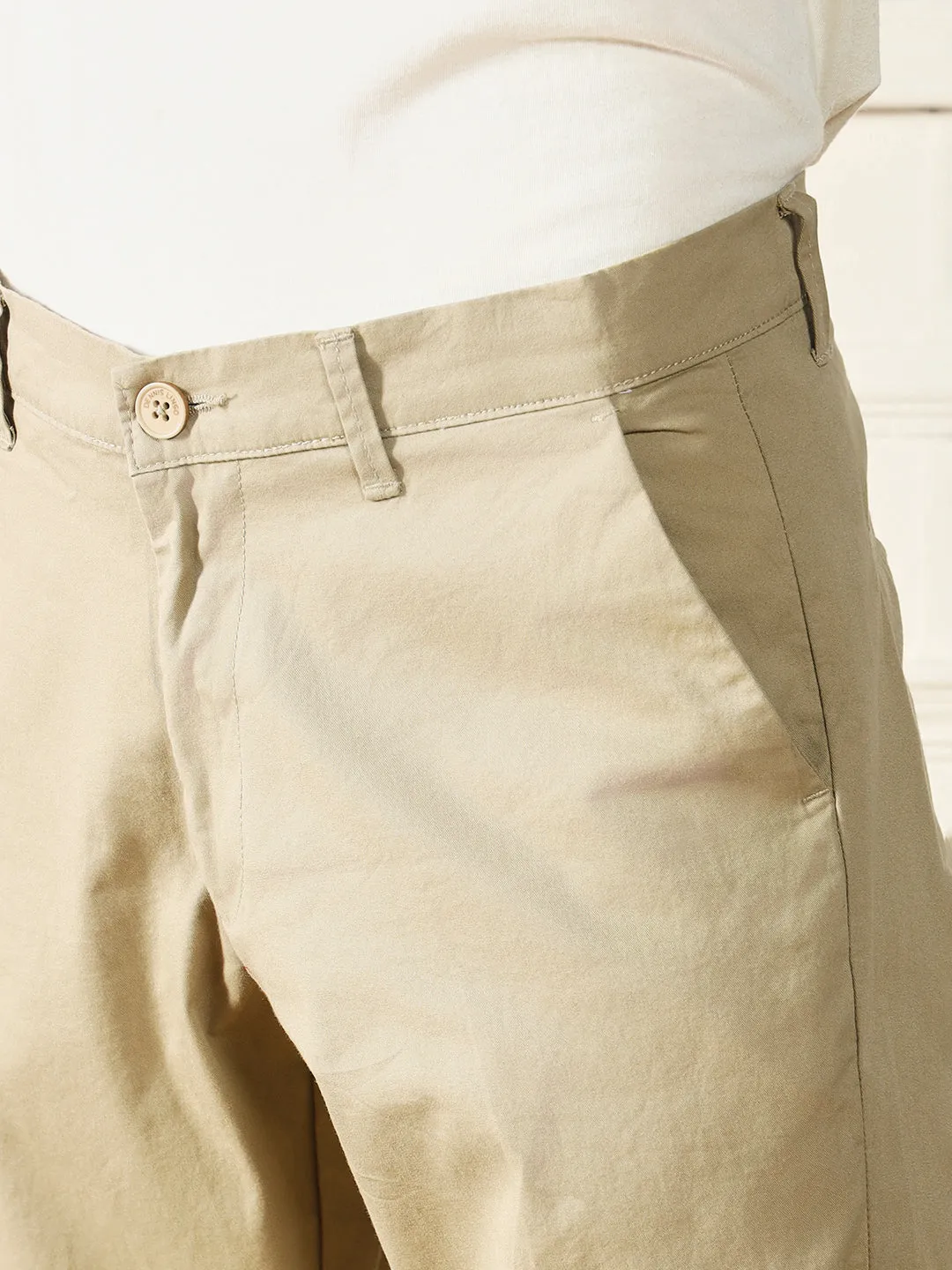 Men's Light Khaki Solid Chinos