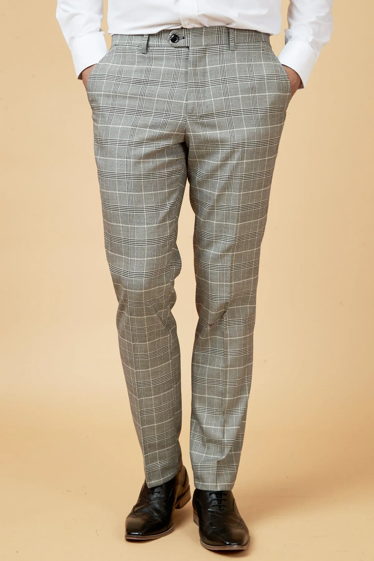 ROSS - Grey Check Three Piece Suit