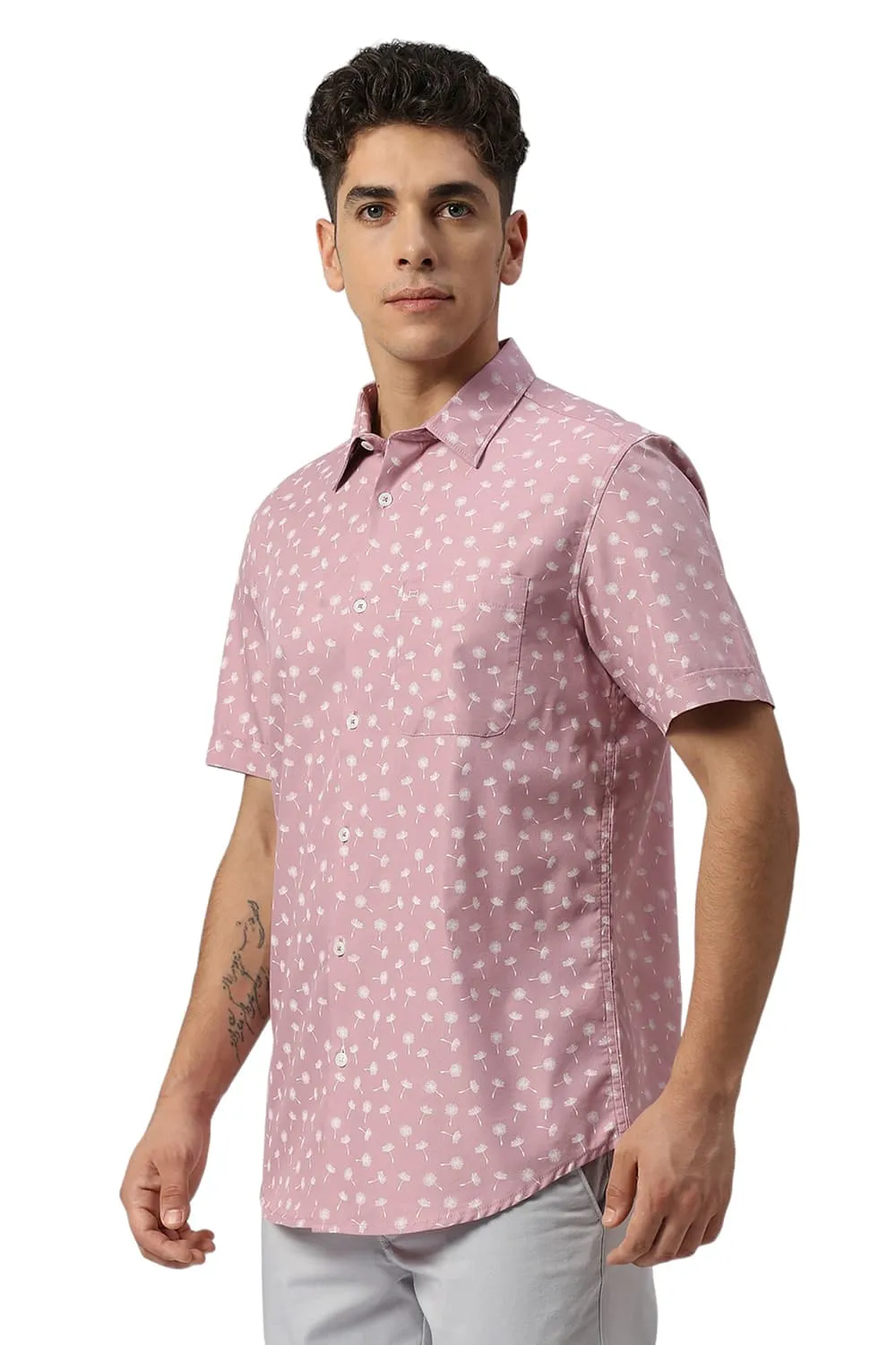 Slim Fit Cotton Polyester Cavalry Twill Printed Halfsleeves Shirt