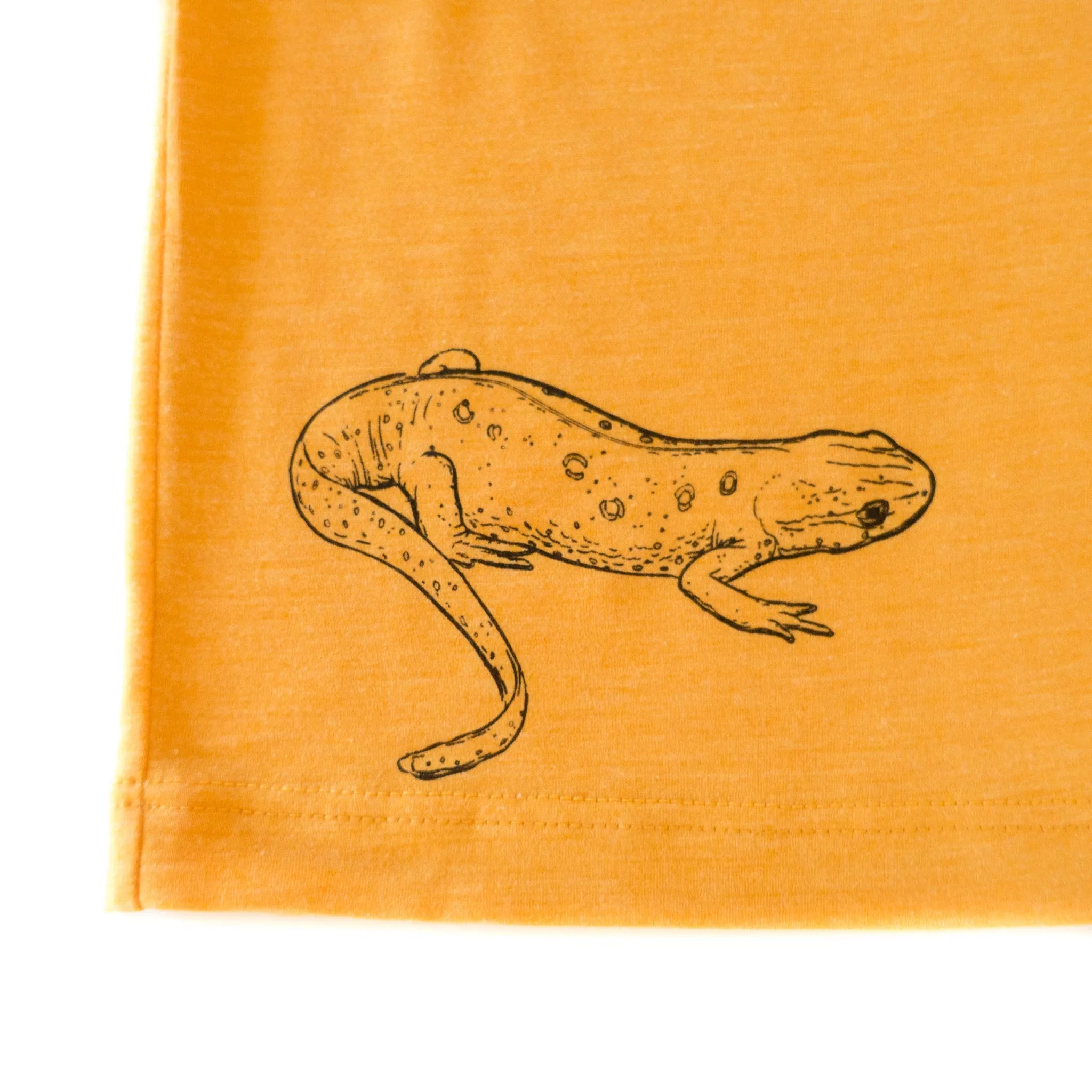 T-Shirt sonnengelb mit Salamander, Merinowolle & Seide (bio/GOTS)