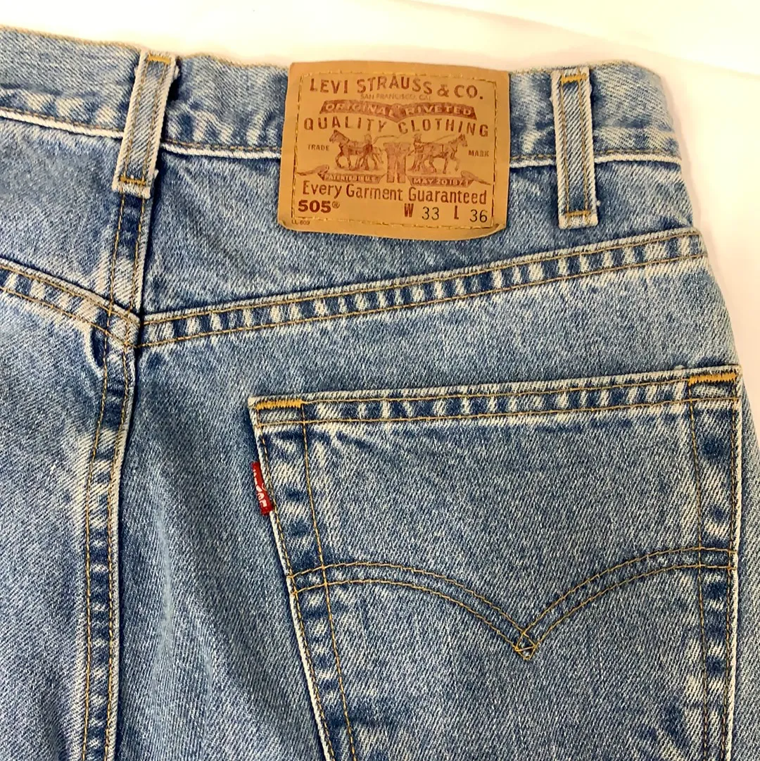 Vintage 505 Levi’s Denim Light Wash Pants - W33