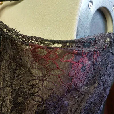 VINTAGE M'LLE SMART SOPHISTICATED BLACK LACE SLIP WITH A HUGE DEEPLY SCALLOPED HEM